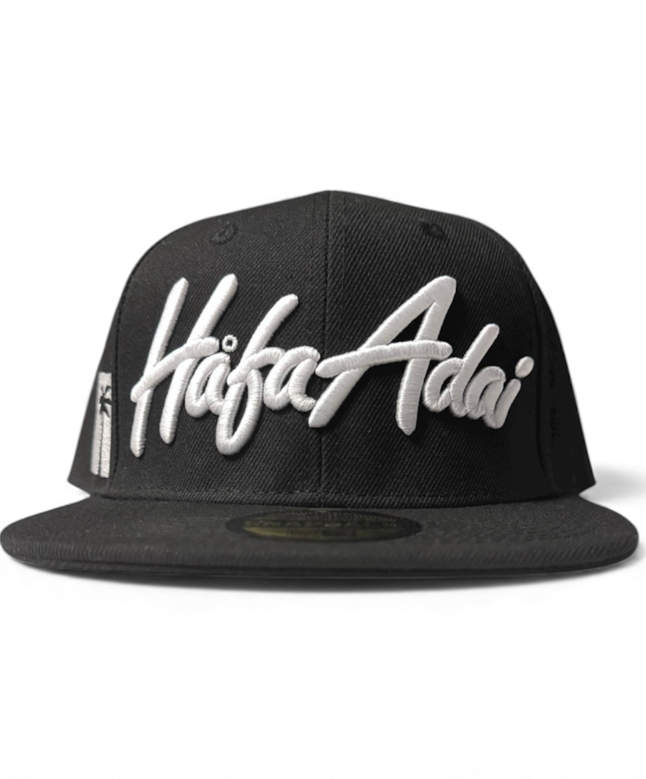 Håfa Adai Black/White Snapback
